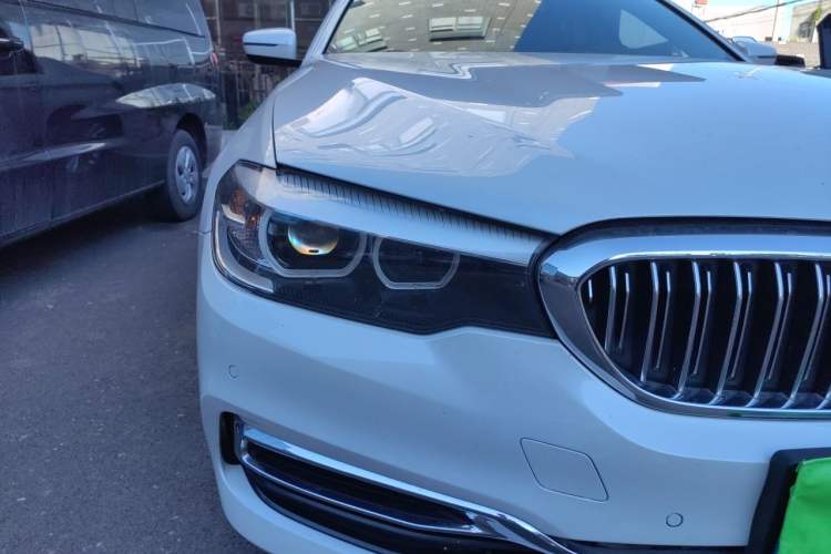 Used BMW 5 Series 2020 525Li Luxury Package Right Front Headlight