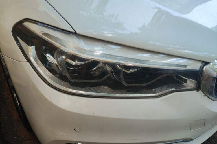 Used BMW 5 Series 2020 530Li xDrive Luxury Package Right Front Headlight