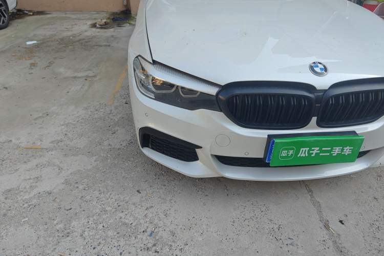 Used BMW 5 Series 2020 525Li M Sport Package Right Front Headlight