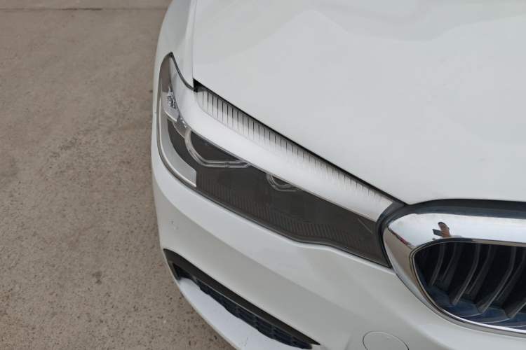 Used BMW 5 Series 2020 525Li M Sport Package Right Front Headlight