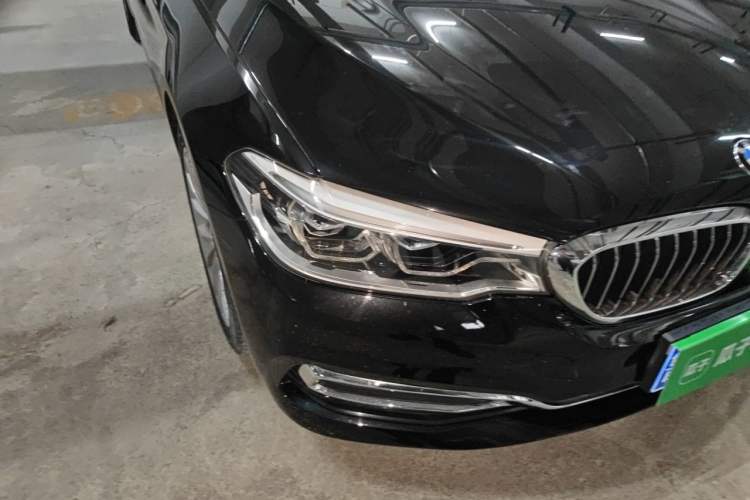 Used BMW 5 Series 2020 530Li Leading Edition Luxury Package Right Front Headlight