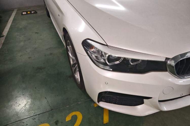 Used BMW 5 Series 2020 525Li M Sport Package Right Front Headlight