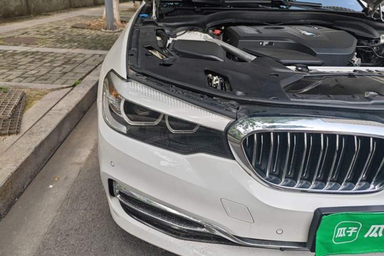 Used BMW 5 Series 2020 525Li Luxury Package Right Front Headlight