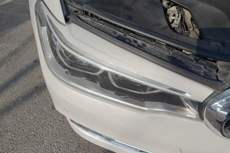 Used BMW 5 Series 2020 530Li xDrive Luxury Package Right Front Headlight