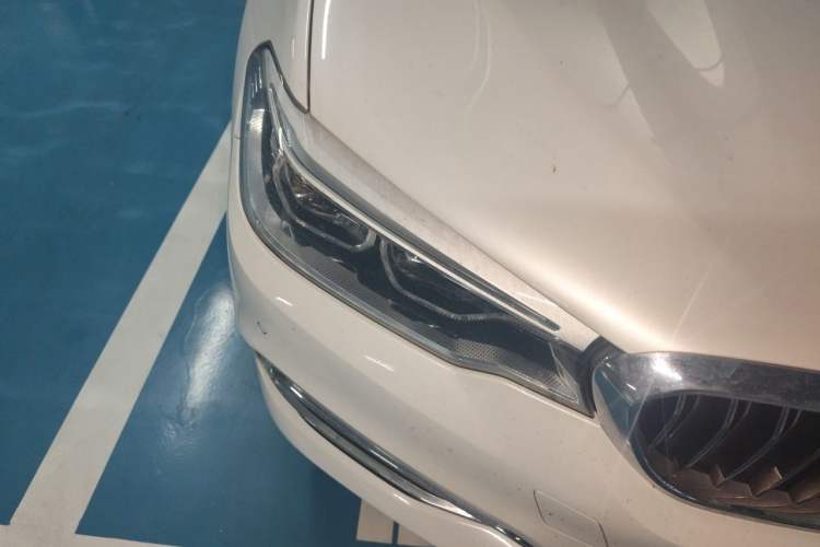 Used BMW 5 Series 2020 530Li Luxury Edition Premium Package Right Front Headlight