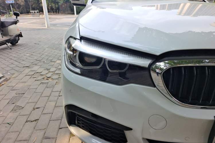 Used BMW 5 Series 2020 525Li M Sport Package Right Front Headlight