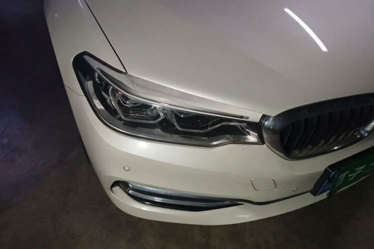 Used BMW 5 Series 2020 530Li Leading Edition Luxury Package Right Front Headlight
