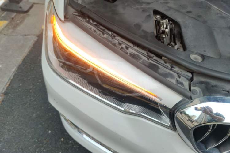 Used BMW 5 Series 2020 530Li Leading Edition Luxury Package Right Front Headlight
