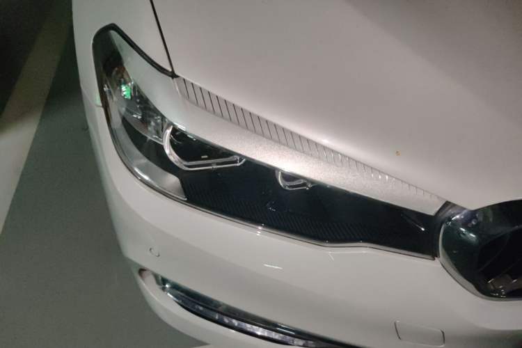 Used BMW 5 Series 2020 525Li Luxury Package Right Front Headlight