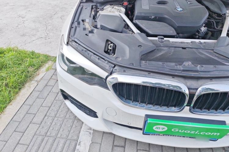 Used BMW 5 Series 2020 525Li M Sport Package Right Front Headlight