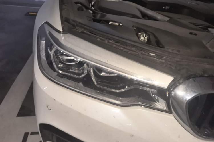 Used BMW 5 Series 2020 530Li Leading Model M Sport Package Right Front Headlight