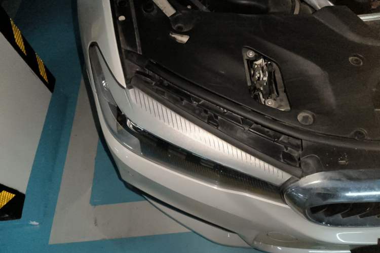 Used BMW 5 Series 2020 525Li M Sport Package Right Front Headlight