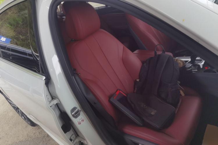 Used BMW 5 Series 2020 530Li Leading Model M Sport Package Right Front Seat