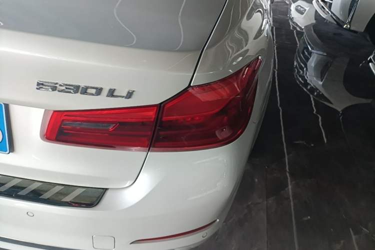 Used BMW 5 Series 2020 530Li xDrive Luxury Package Right Rear Taillight