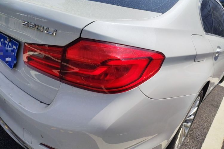Used BMW 5 Series 2020 530Li xDrive Luxury Package Right Rear Taillight