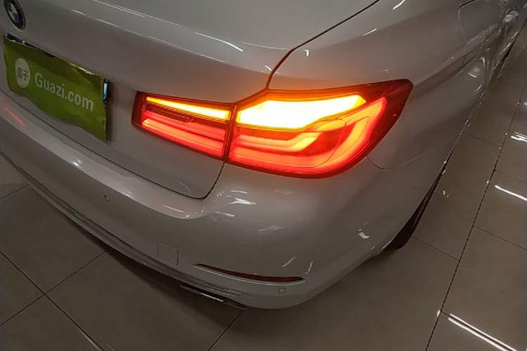 Used BMW 5 Series 2020 525Li Luxury Package Right Rear Taillight