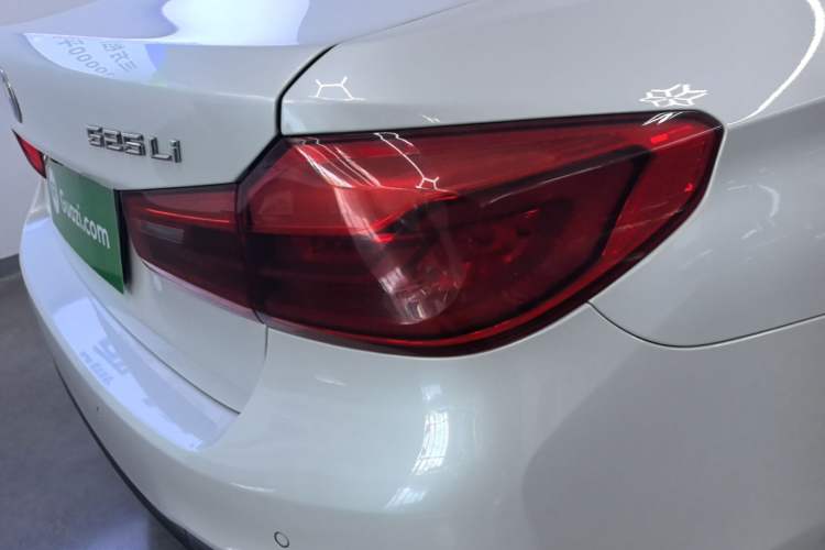 Used BMW 5 Series 2020 525Li M Sport Package Right Rear Taillight
