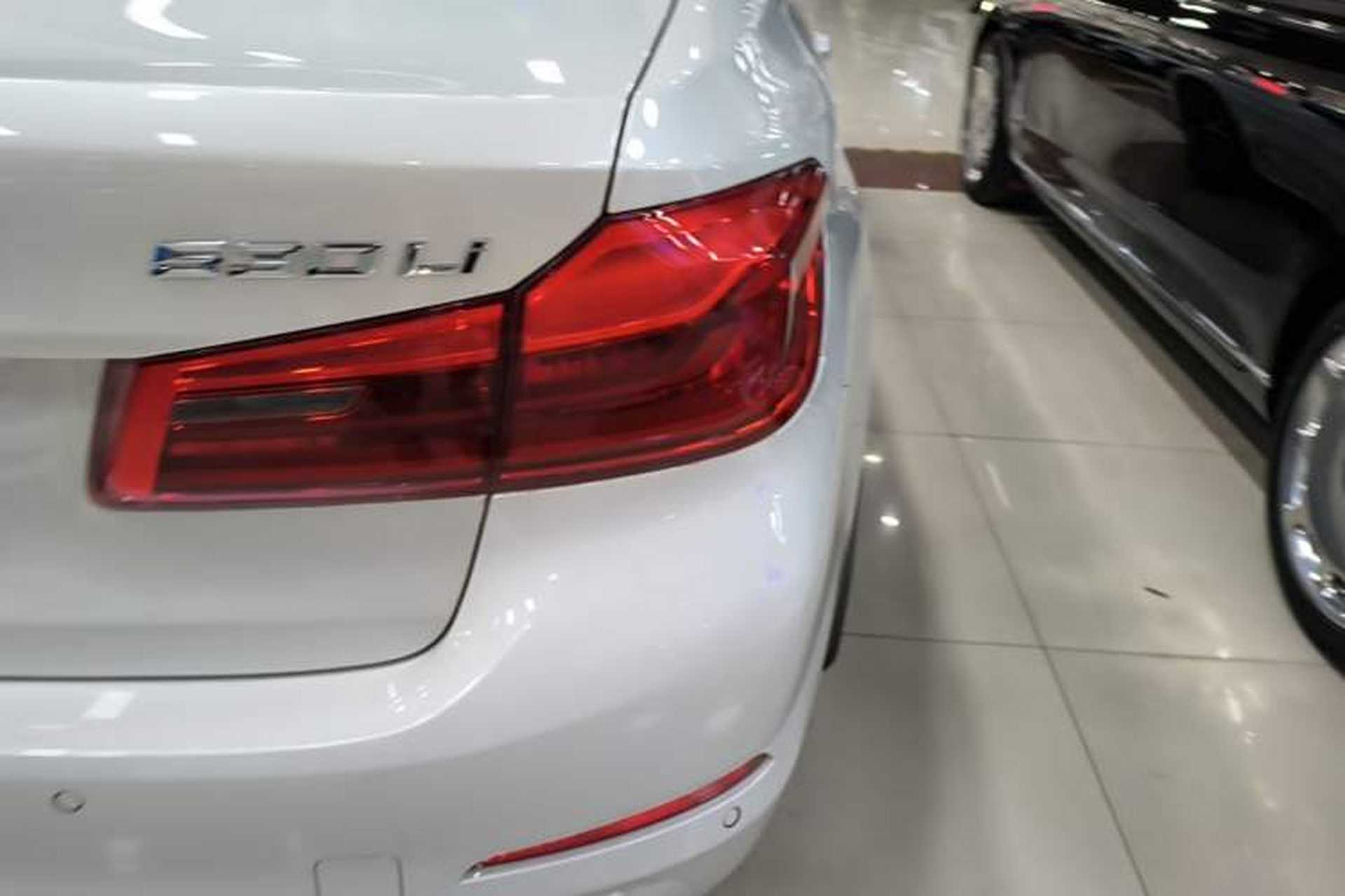 Used BMW 5 Series 2020 530Li Luxury Edition Premium Package Right Rear Taillight
