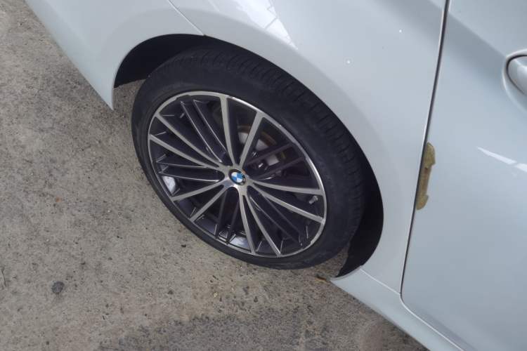 Used BMW 5 Series 2020 530Li Leading Model M Sport Package Right Rear Wheel Hub