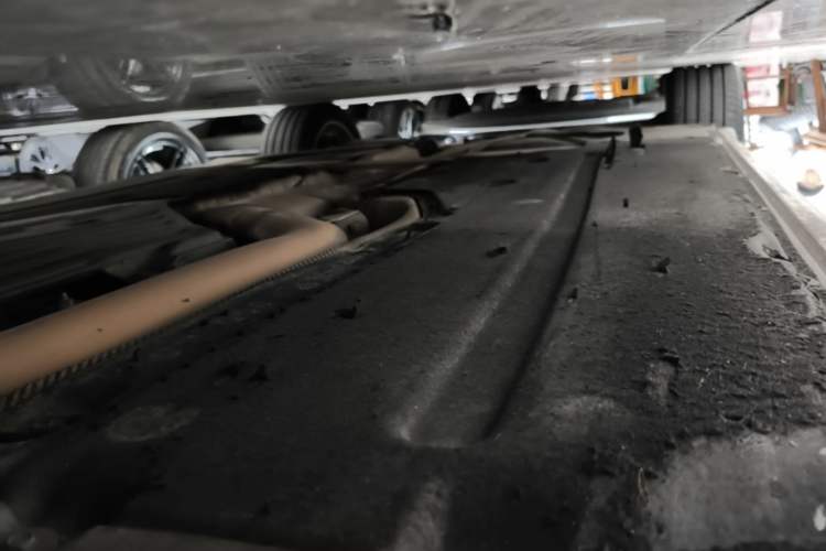 Used BMW 5 Series 2020 530Li Leading Edition Luxury Package Right Side Sill