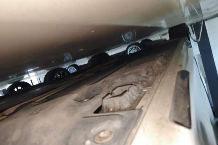 Used BMW 5 Series 2020 530Li Leading Model M Sport Package Right Side Sill