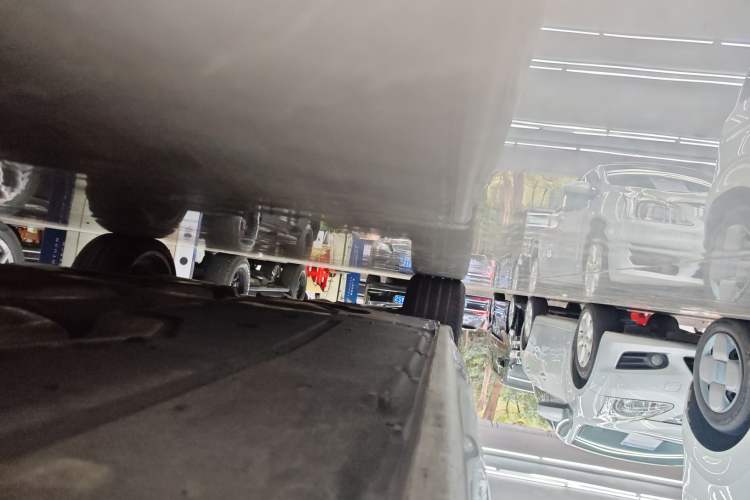Used BMW 5 Series 2020 530Li Luxury Edition M Sport Package Right Side Sill