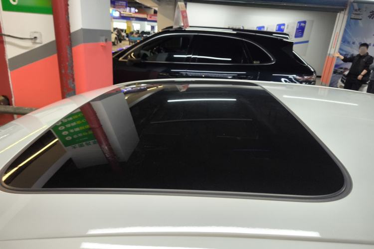 Used BMW 5 Series 2020 525Li M Sport Package Roof