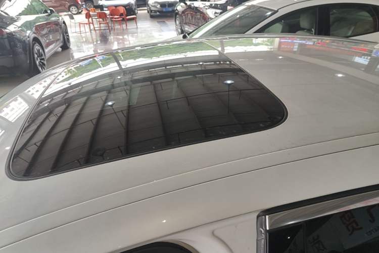 Used BMW 5 Series 2020 525Li M Sport Package Roof