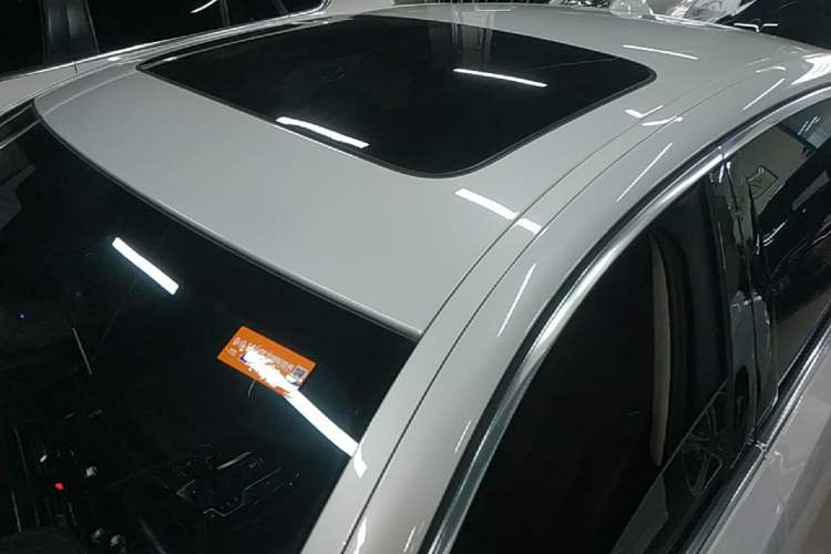 Used BMW 5 Series 2020 525Li Luxury Package Roof