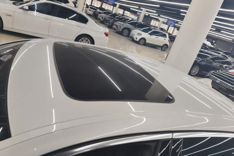 Used BMW 5 Series 2020 525Li M Sport Package Roof