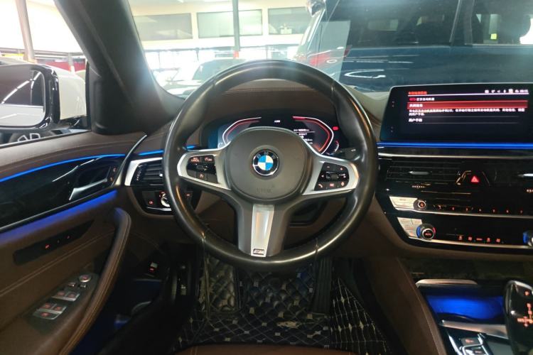 Used BMW 5 Series 2020 525Li M Sport Package Steering Wheel