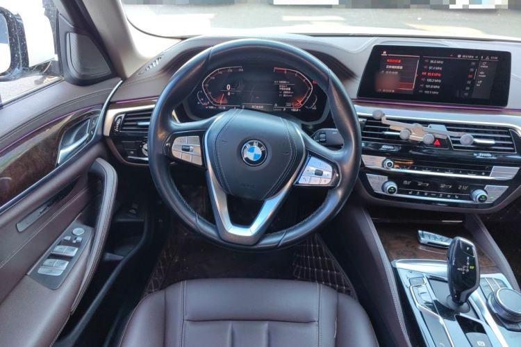 Used BMW 5 Series 2020 525Li Luxury Package Steering Wheel
