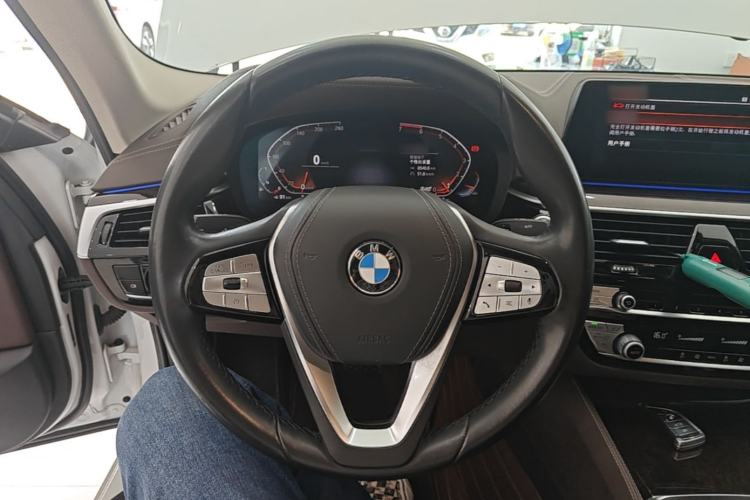 Used BMW 5 Series 2020 525Li Luxury Package Steering Wheel