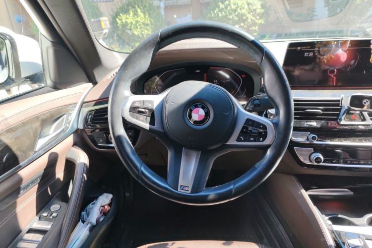 Used BMW 5 Series 2020 525Li M Sport Package Steering Wheel