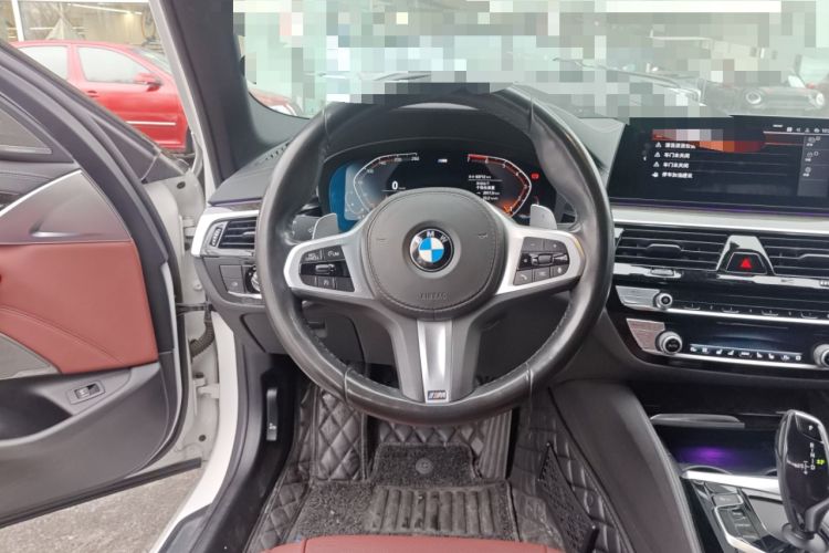 Used BMW 5 Series 2020 530Li Luxury Edition M Sport Package Steering Wheel
