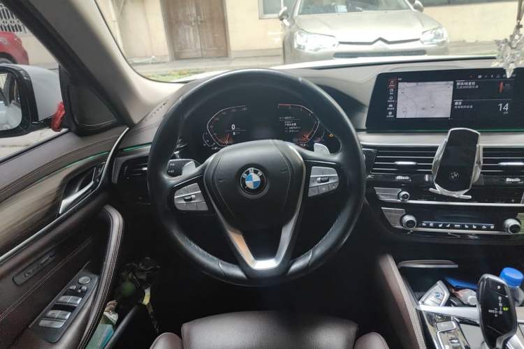 Used BMW 5 Series 2020 530Li Luxury Edition Premium Package Steering Wheel