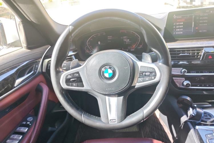 Used BMW 5 Series 2020 530Li Leading Model M Sport Package Steering Wheel