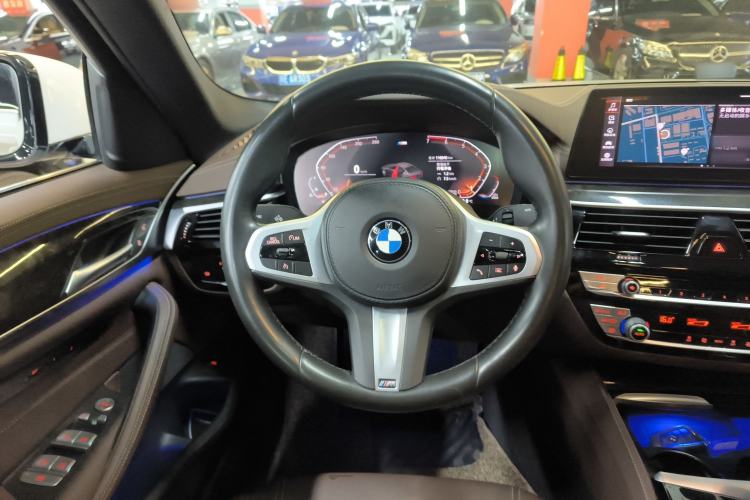 Used BMW 5 Series 2020 525Li M Sport Package Steering Wheel