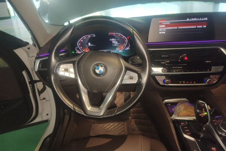Used BMW 5 Series 2020 525Li Luxury Package Steering Wheel