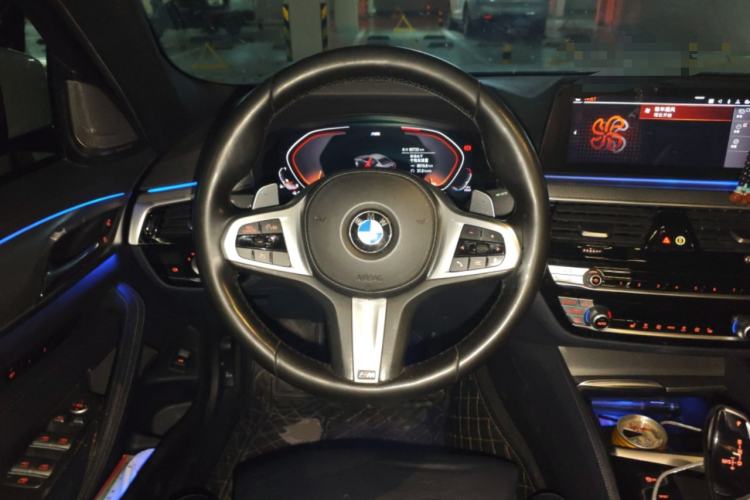 Used BMW 5 Series 2020 530i M Sport Package Steering Wheel