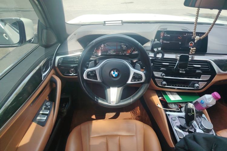Used BMW 5 Series 2020 530Li Leading Model M Sport Package Steering Wheel