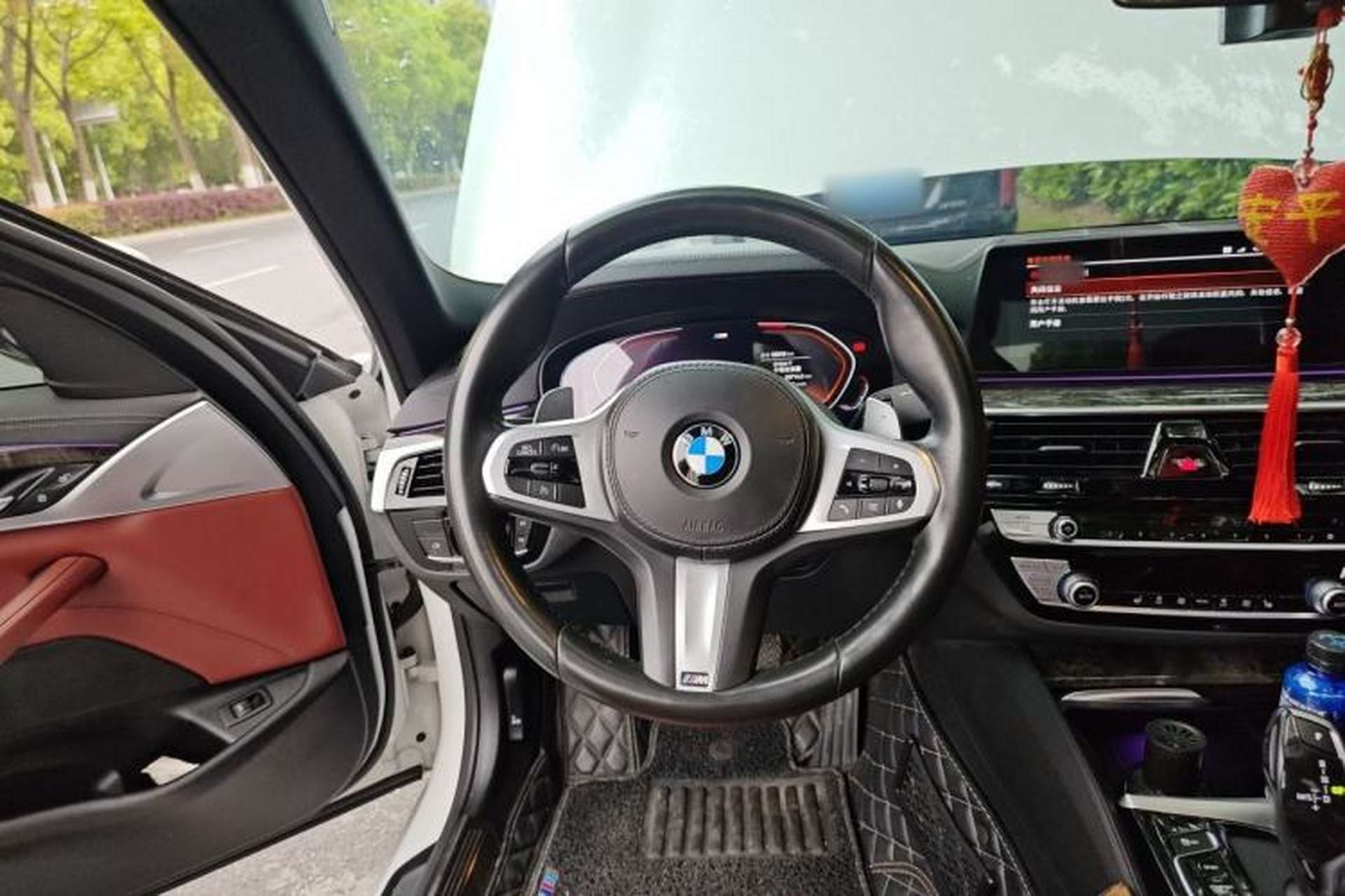 Used BMW 5 Series 2020 530Li Leading Model M Sport Package Steering Wheel