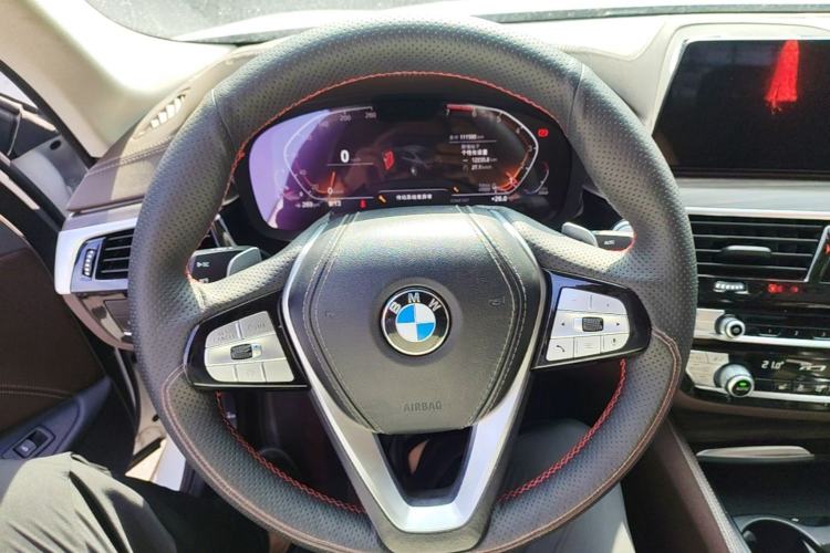 Used BMW 5 Series 2020 530Li xDrive Luxury Package Steering Wheel