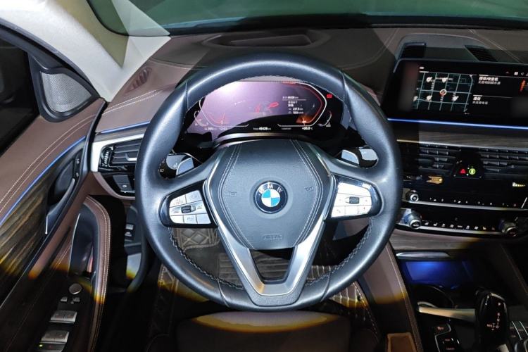 Used BMW 5 Series 2020 530Li xDrive Luxury Package Steering Wheel