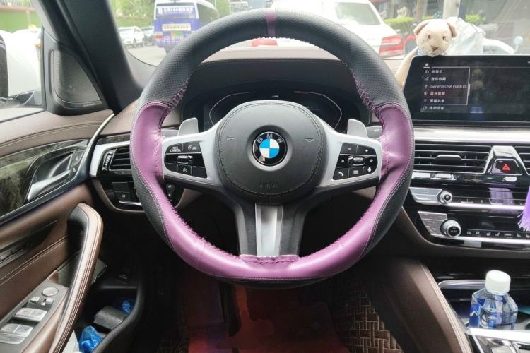 Used BMW 5 Series 2020 530Li Luxury Edition M Sport Package Steering Wheel