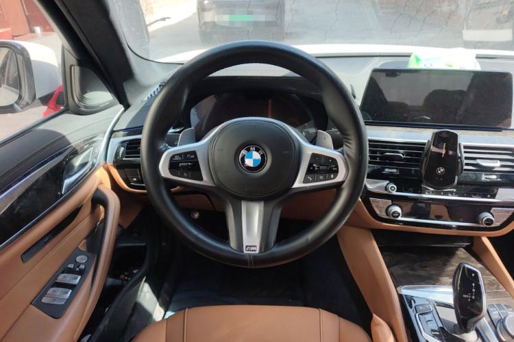 Used BMW 5 Series 2020 530Li Luxury Edition M Sport Package Steering Wheel
