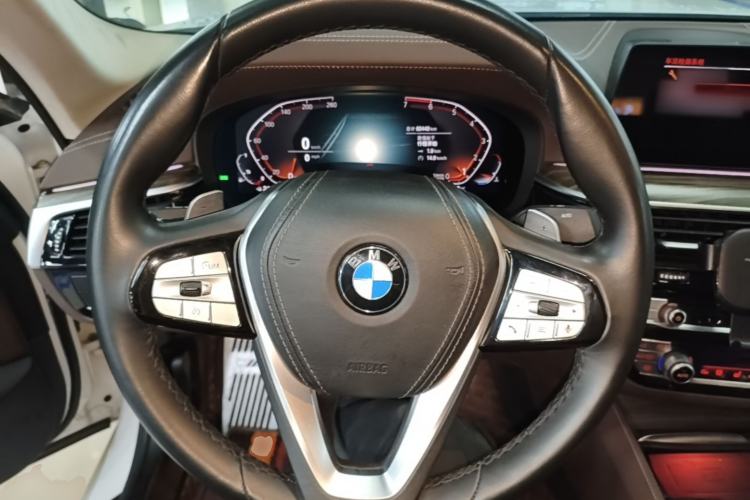 Used BMW 5 Series 2020 530Li Luxury Edition Premium Package Steering Wheel