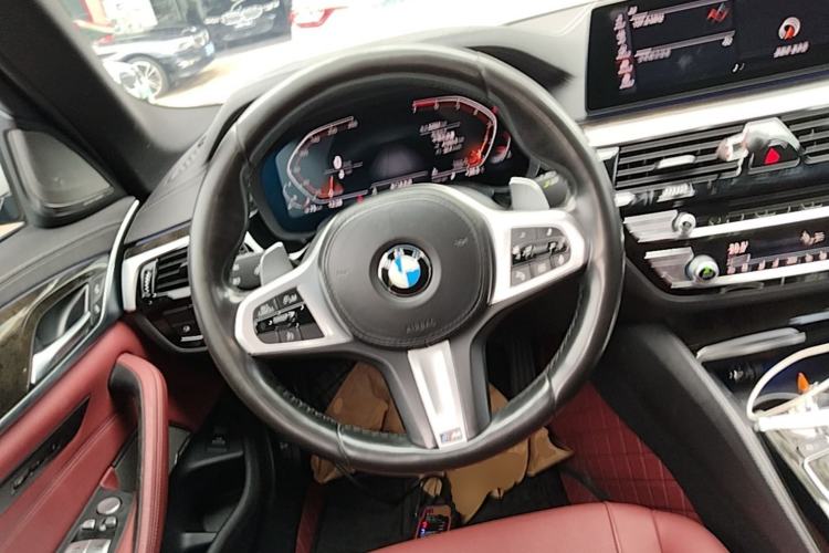 Used BMW 5 Series 2020 530Li Luxury Edition M Sport Package Steering Wheel