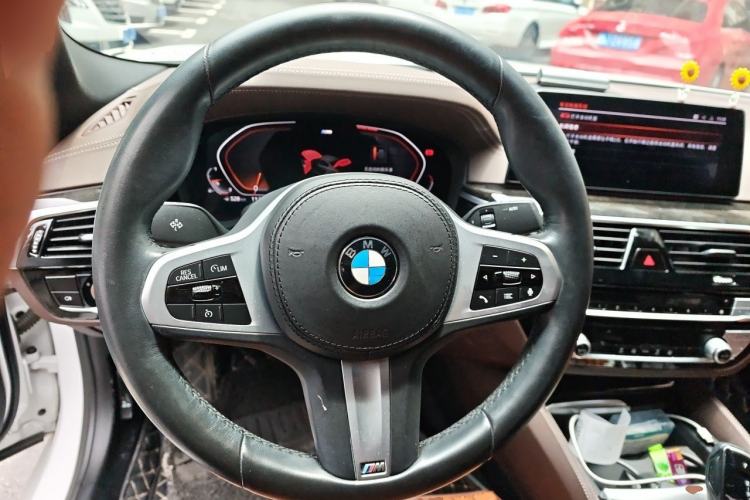 Used BMW 5 Series 2020 525Li M Sport Package Steering Wheel