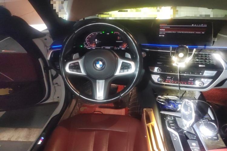 Used BMW 5 Series 2020 530Li Luxury Edition M Sport Package Steering Wheel